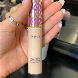 Tarte Shape Tape Councelor